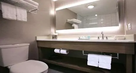 Wyndham Garden Laguardia South Hotel New York